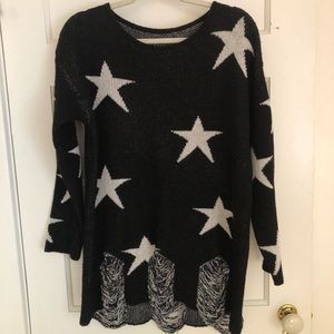 Long black sweater with white stars
